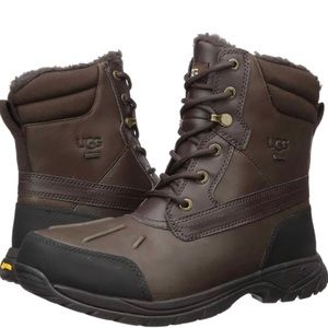 New with out Box UGG Australia Men's Felton waterproof Boot Brown Size 8